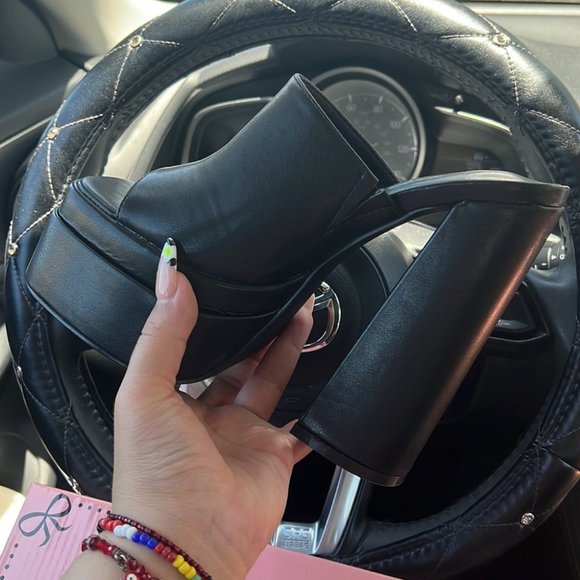 Black Square Open Toe Chunky Heel Platform Size 6.5 *LAST PAIR* - Picture 8 of 11